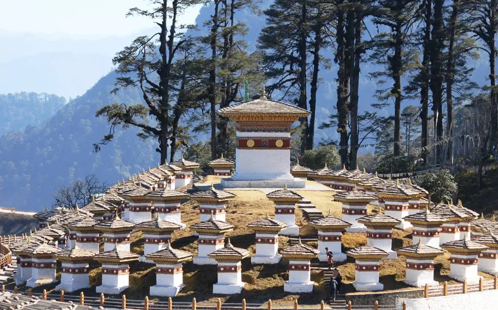 不丹多楚拉山口108佛塔