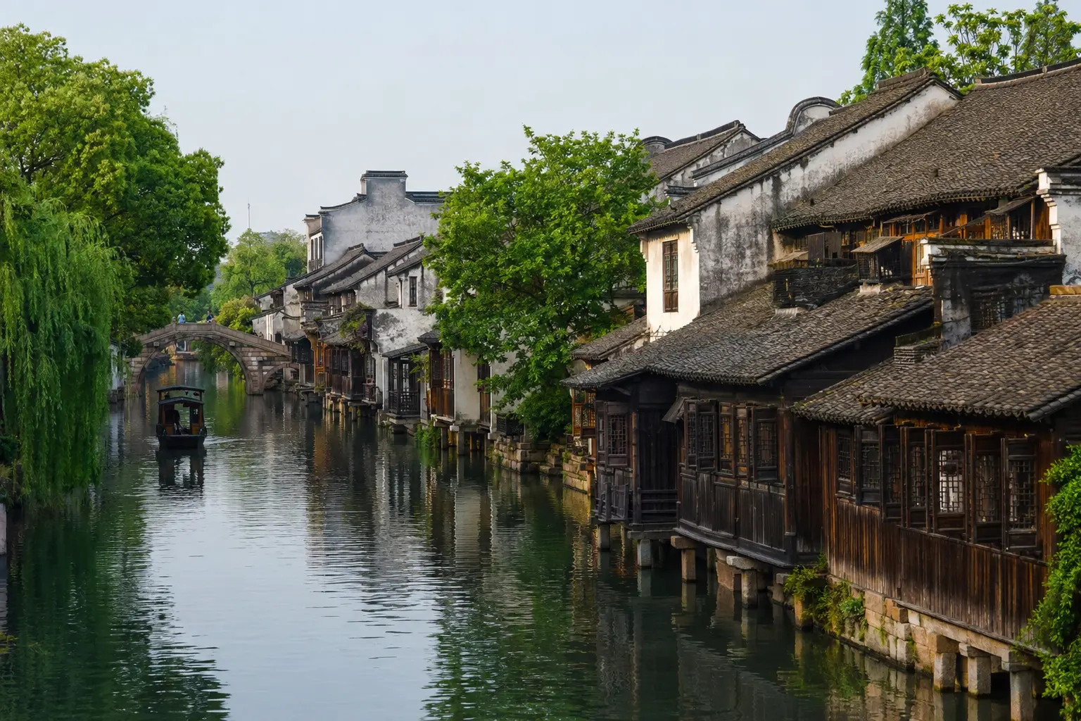 【江南】缺男生配房・烏鎮・西湖・蘇州・江南水鄉・夜宿烏鎮一晚・三船一秀｜無購物 
