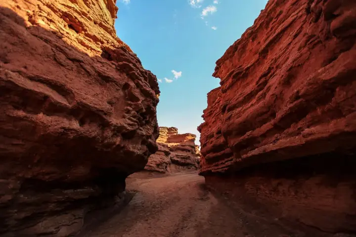 敖倫布拉格夢幻大峽谷