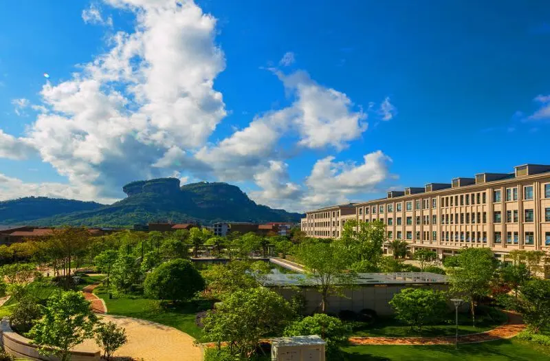 國際五星武夷山嘉元千禧（Millennium）酒店 或同級