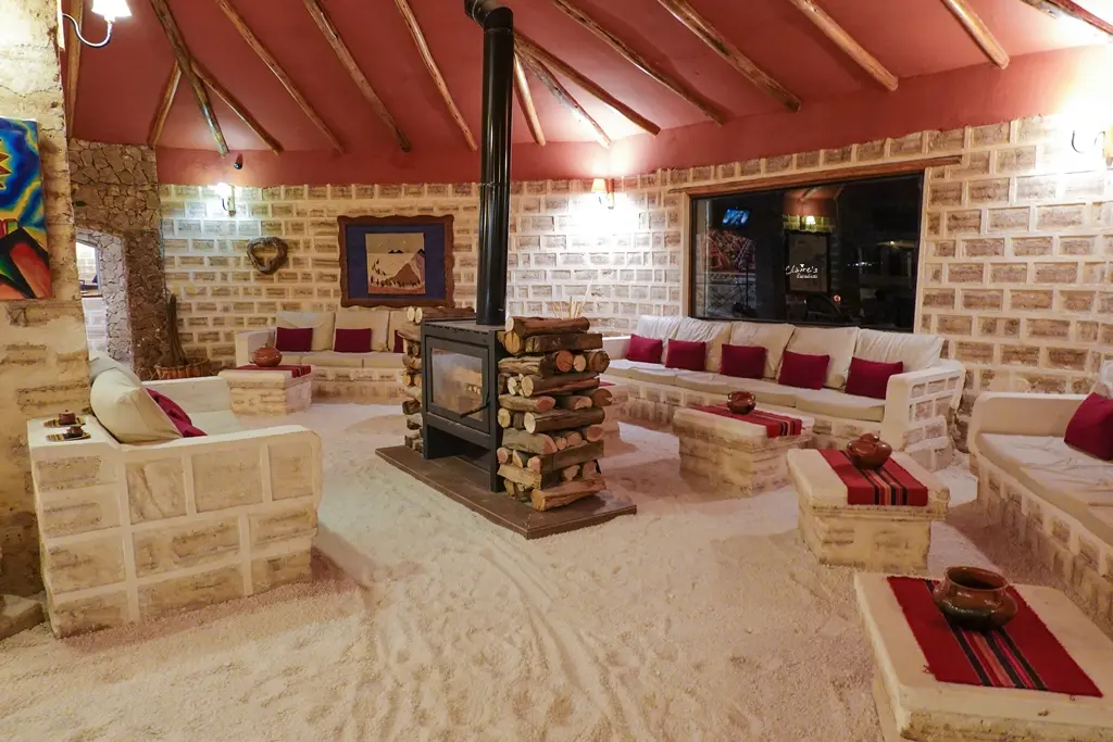 烏尤尼鹽磚旅館